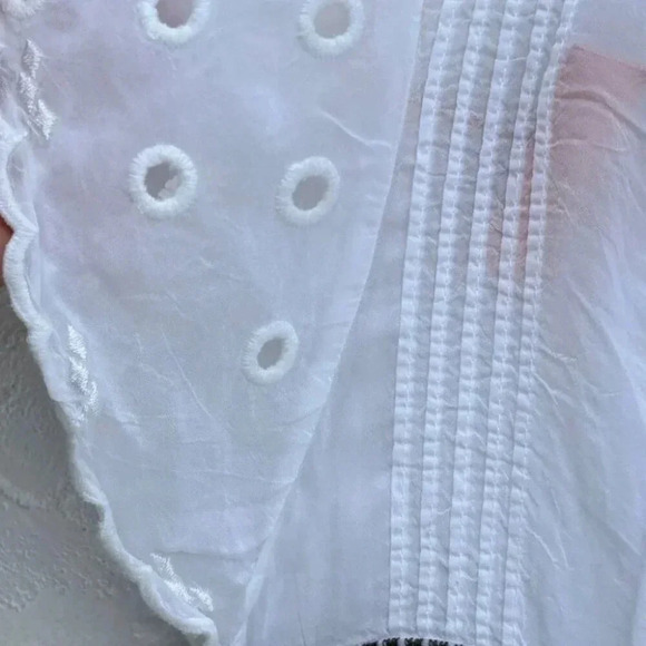 Johnny Was Womens Keyhole Embroidery Eyelet Daisy Dress White Size XS to Small - Picture 11 of 15